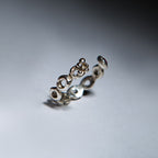 Doodle open chank circle with stone