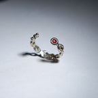 Doodle open chank circle with stone