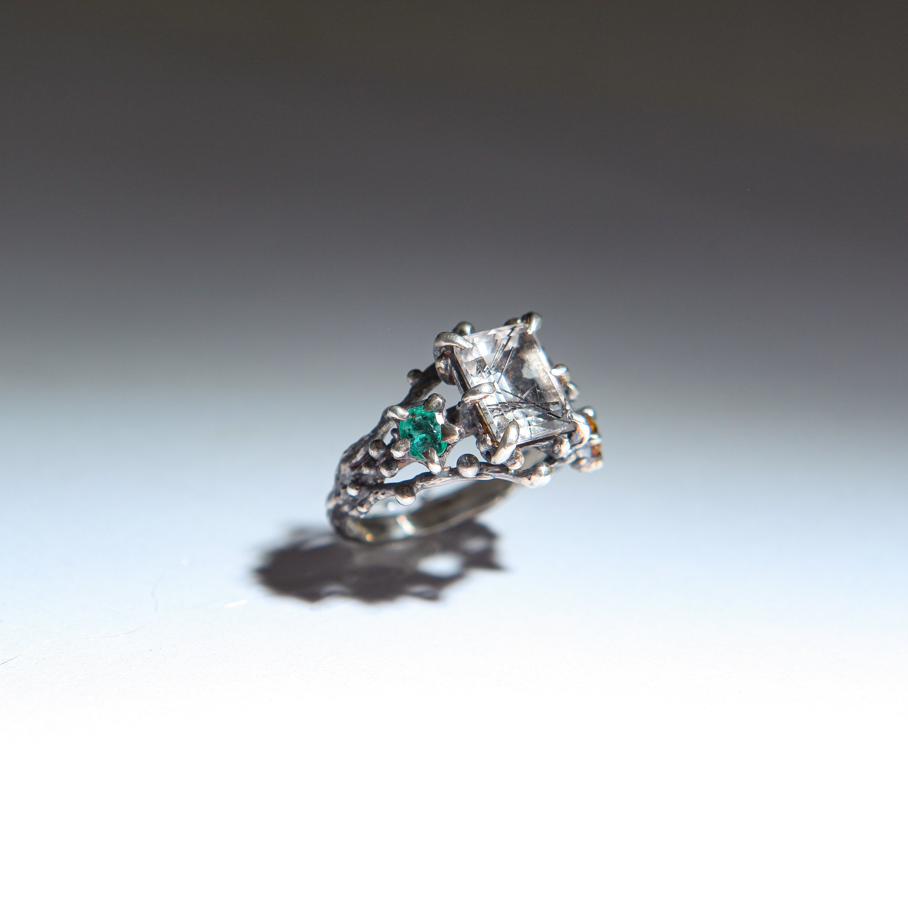 Gothic ring with multi-stones