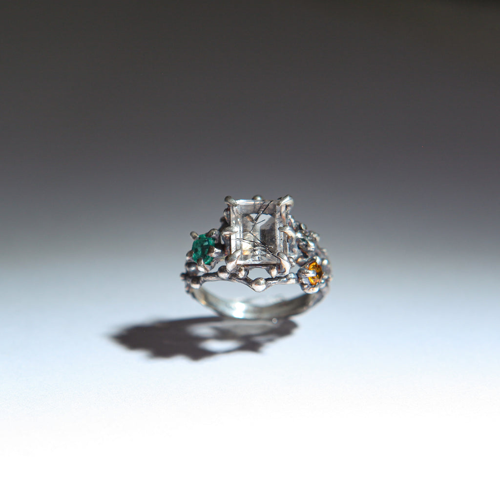 Gothic ring with multi-stones