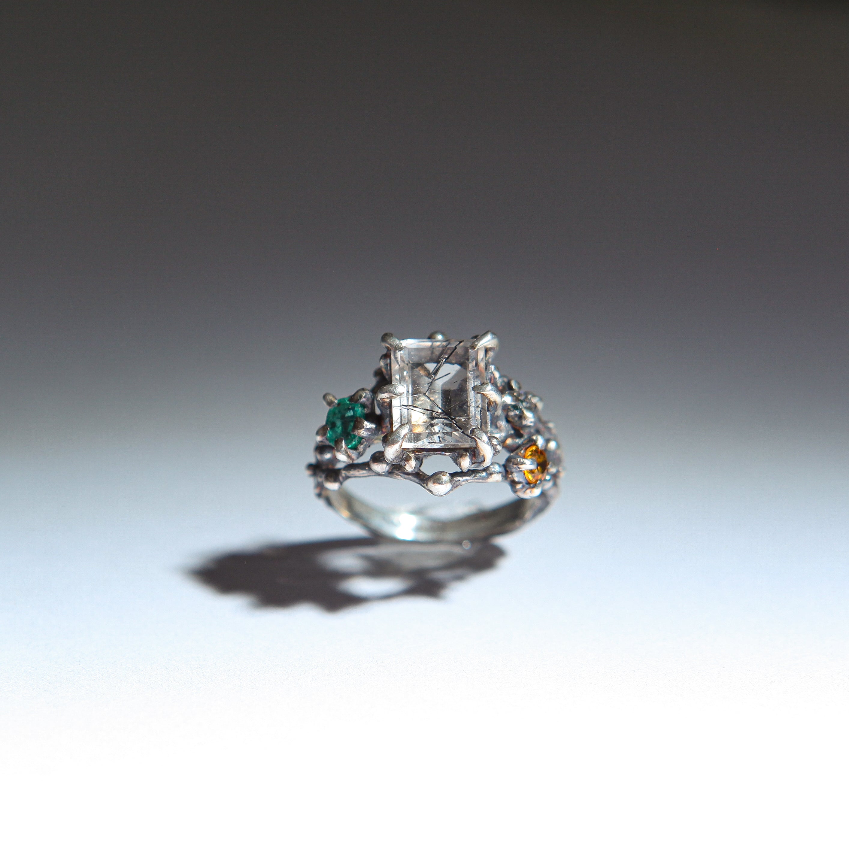 Gothic ring with multi-stones