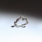 Dainty tiara ring