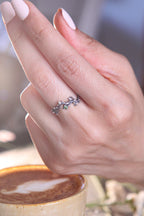 Dainty tiara ring